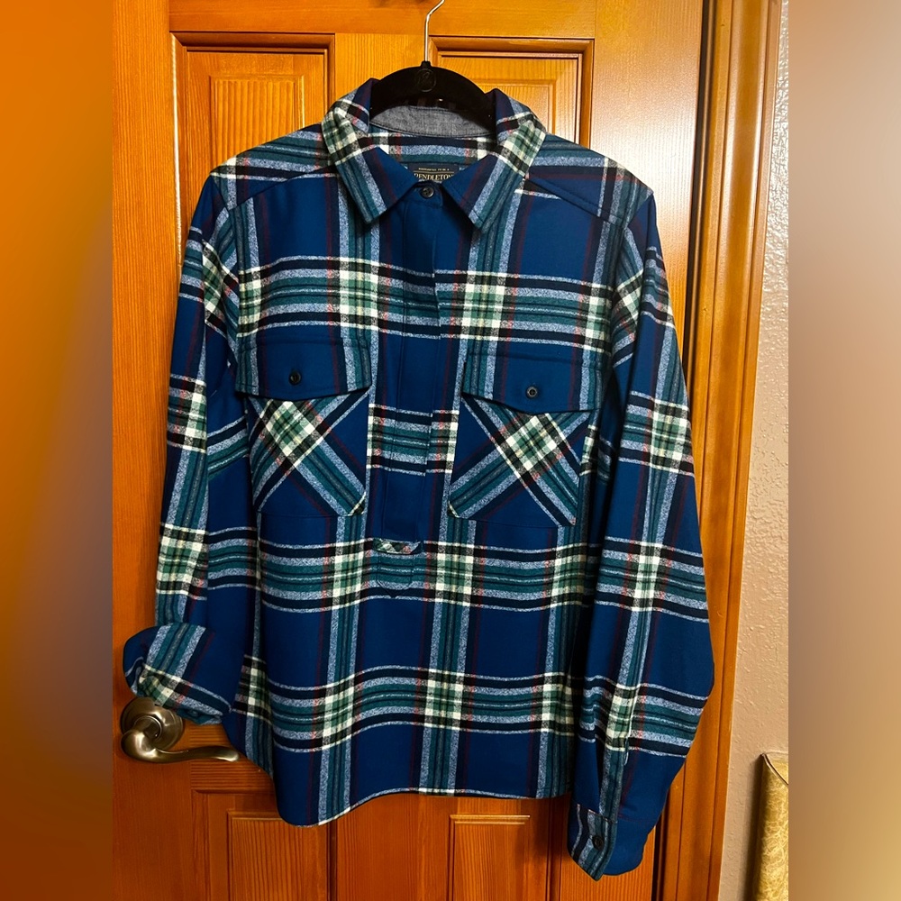 Pendleton Sapphire Blue and White Plaid 3/4 Zip Shirt, 100% virgin wool, NWOT